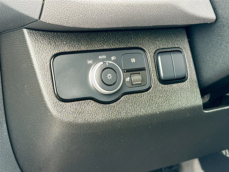 2025 Mercedes-Benz VS30 Sprinter - Image 9 of 21