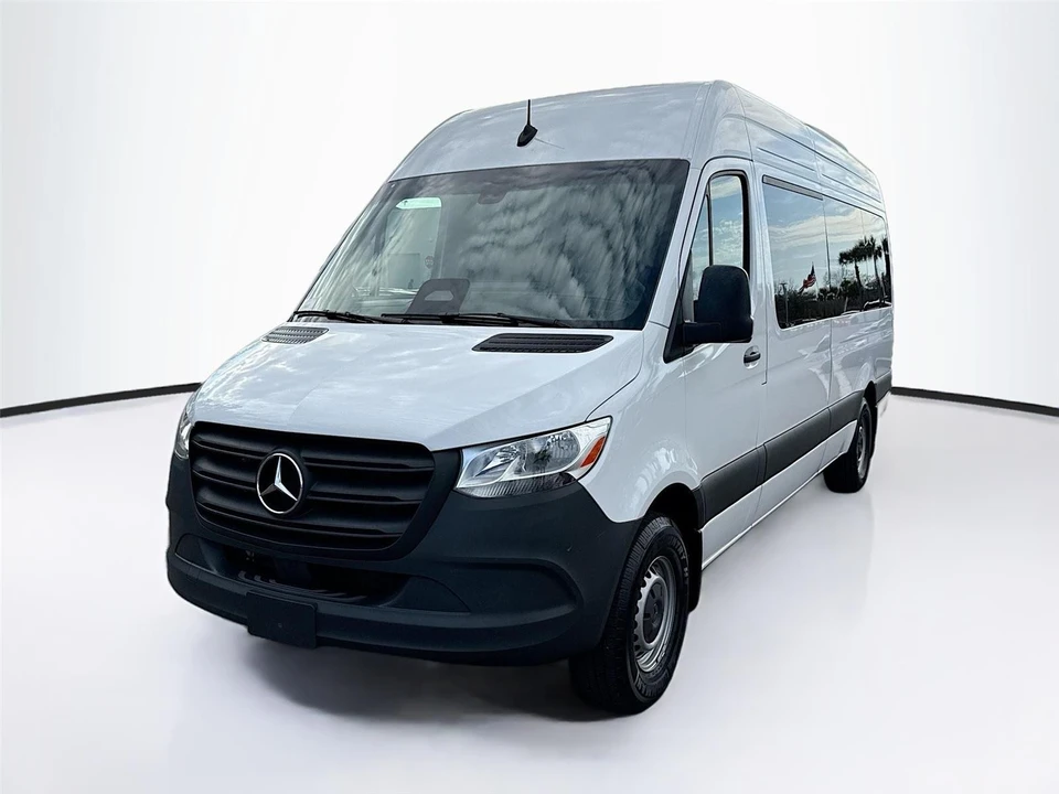 2025 Mercedes-Benz VS30 Sprinter - Image 3 of 21