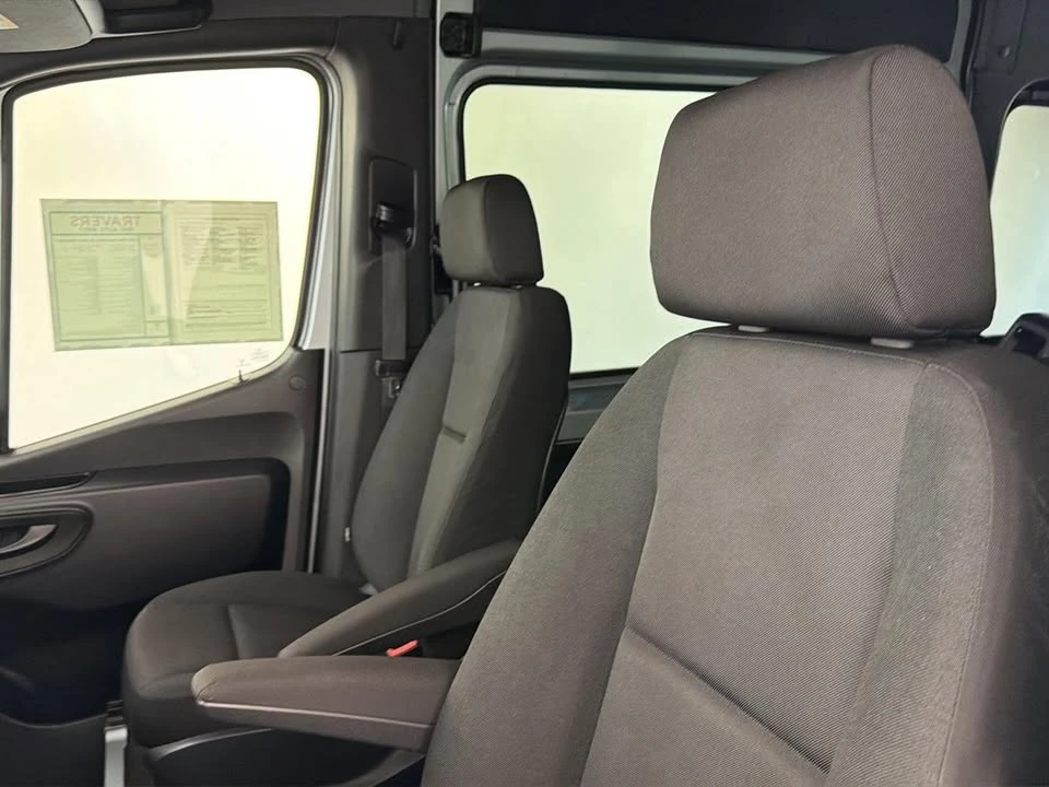 2025 Mercedes-Benz VS30 Sprinter - Image 9 of 20