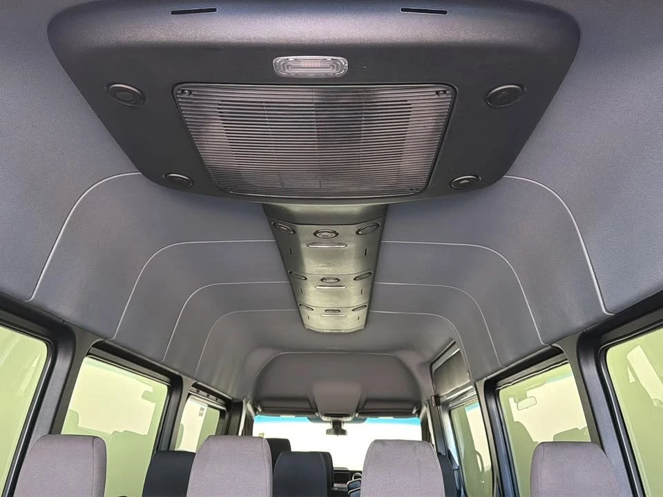 2025 Mercedes-Benz VS30 Sprinter - Image 18 of 20
