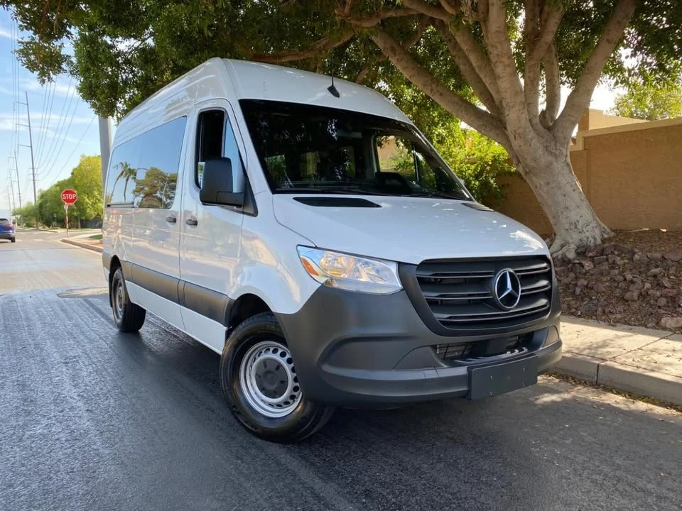 2025 Mercedes-Benz VS30 Sprinter - Image 2 of 20