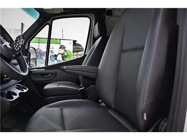 2025 Mercedes-Benz VS30 Sprinter - Image 14 of 19