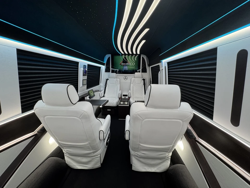 2025 Mercedes-Benz VS30 Sprinter - Image 16 of 20
