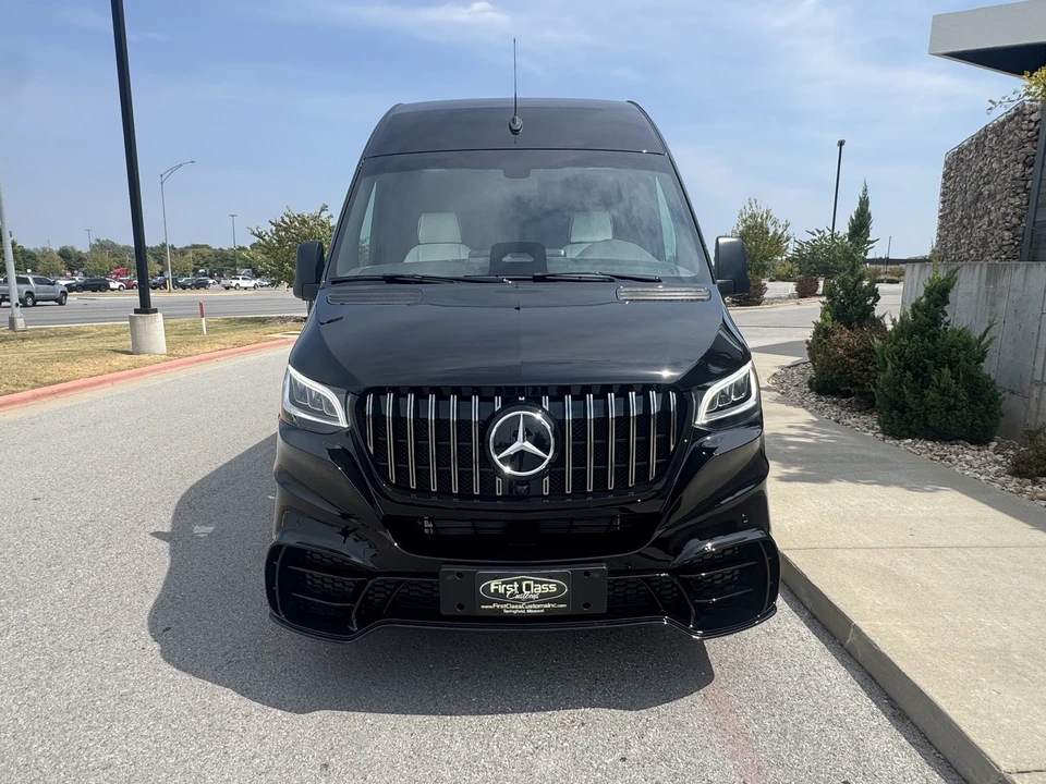 2025 Mercedes-Benz VS30 Sprinter - Image 19 of 20