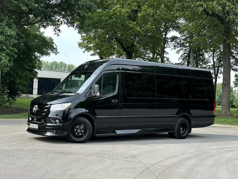 2025 Mercedes-Benz VS30 Sprinter - Image 7 of 11