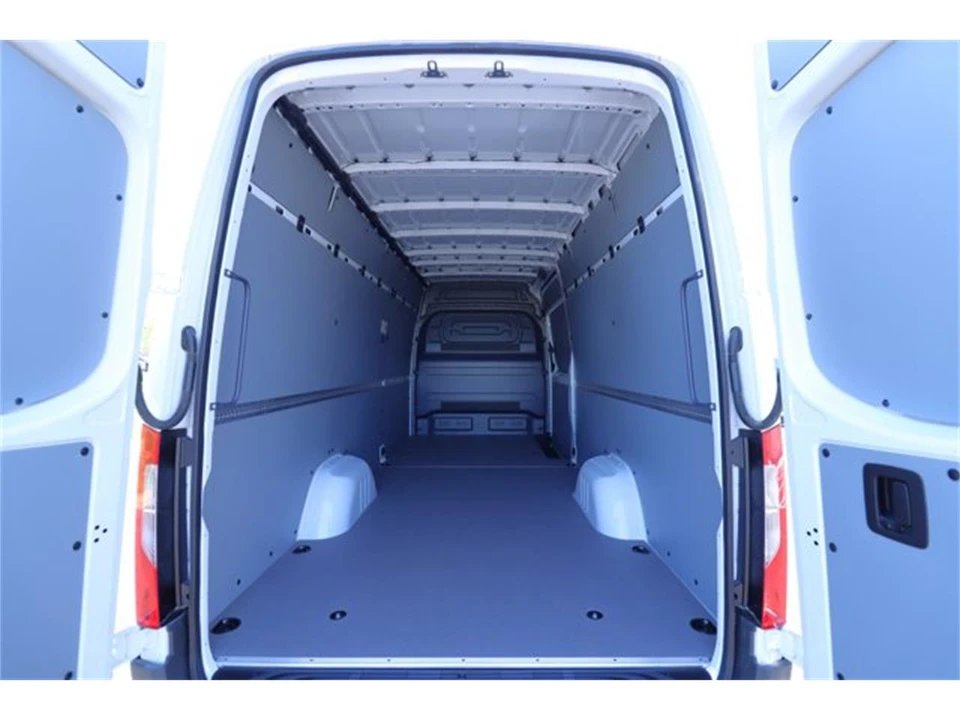 2025 Mercedes-Benz VS30 Sprinter - Image 24 of 31