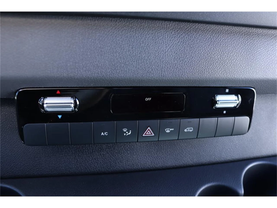 2025 Mercedes-Benz VS30 Sprinter - Image 12 of 31