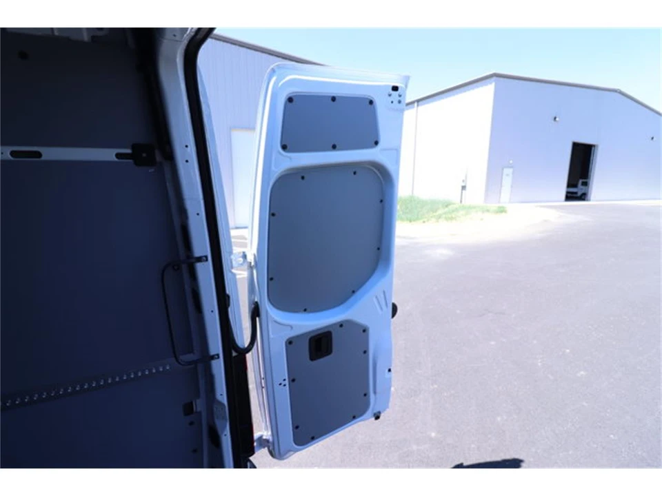 2025 Mercedes-Benz VS30 Sprinter - Image 18 of 31