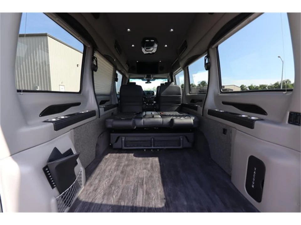 2025 Mercedes-Benz VS30 Sprinter - Image 29 of 31