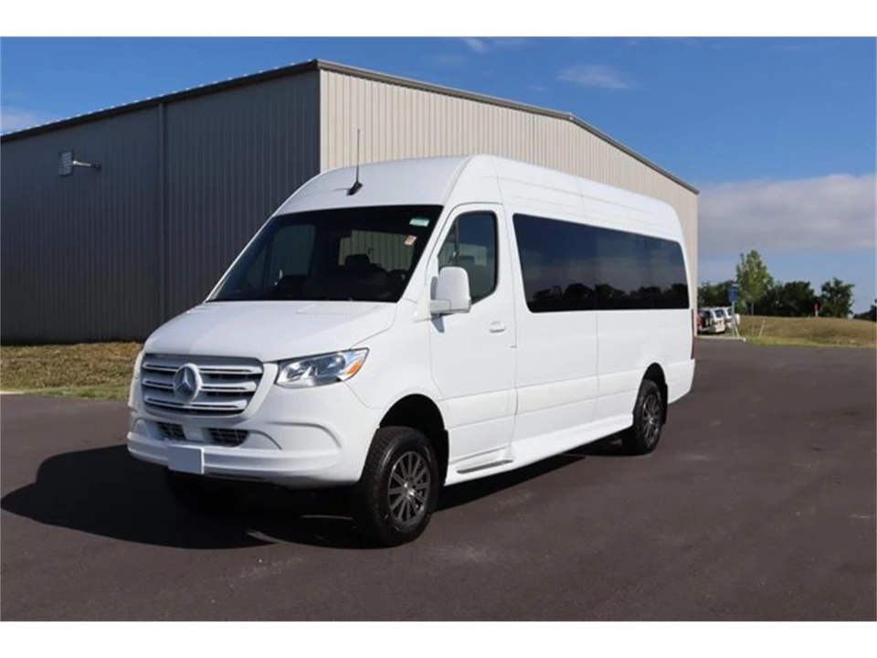 2025 Mercedes-Benz VS30 Sprinter - Image 2 of 31