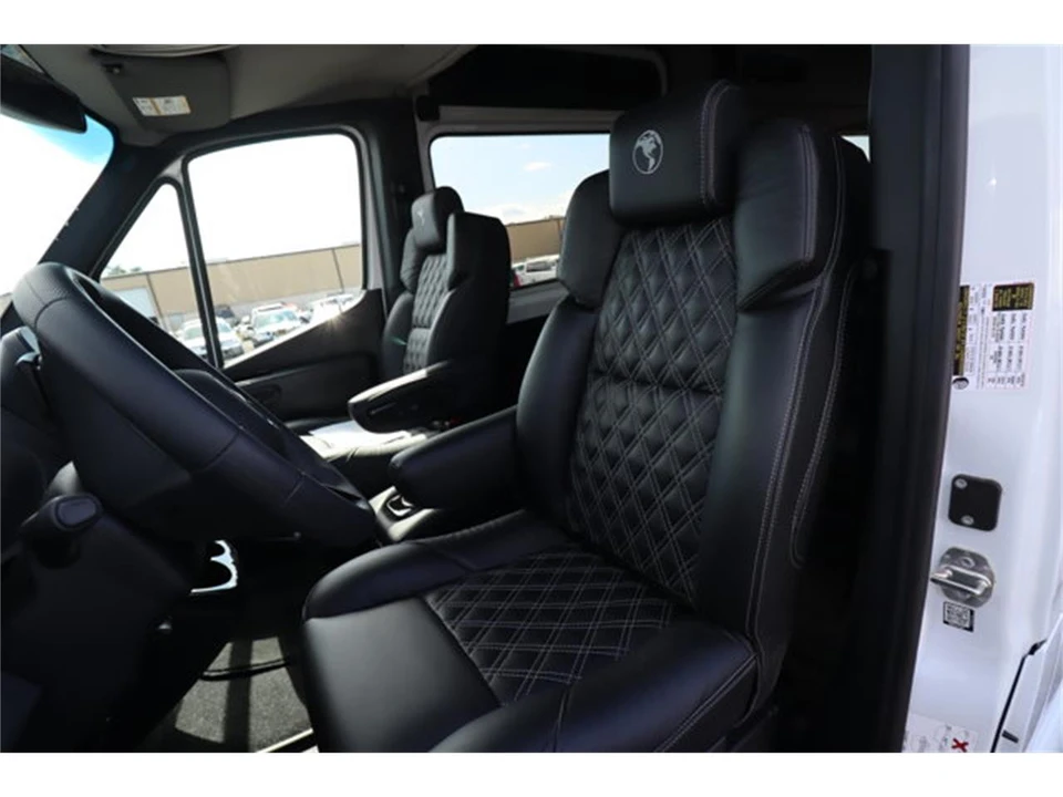 2025 Mercedes-Benz VS30 Sprinter - Image 14 of 31