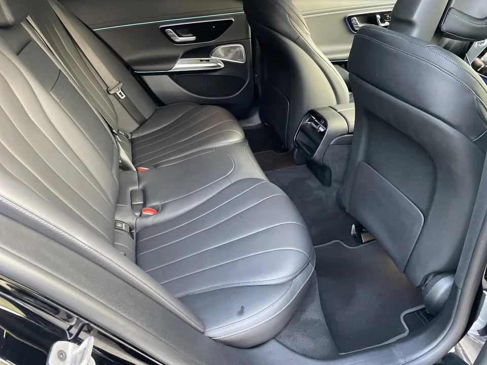 2025 Mercedes-Benz W214 E-Class - Image 8 of 12