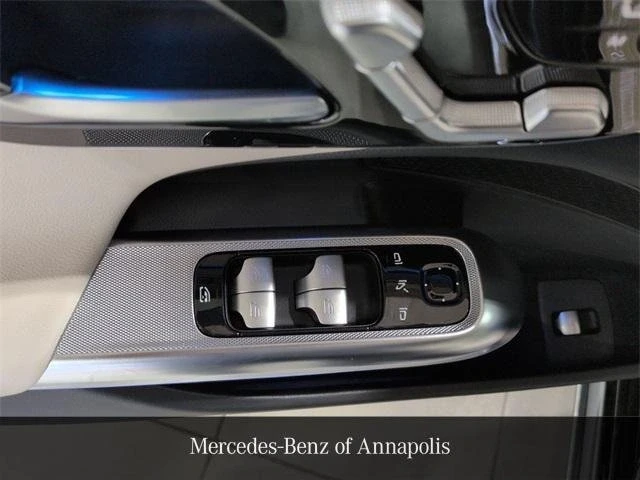 2025 Mercedes-Benz W214 E-Class - Image 17 of 20
