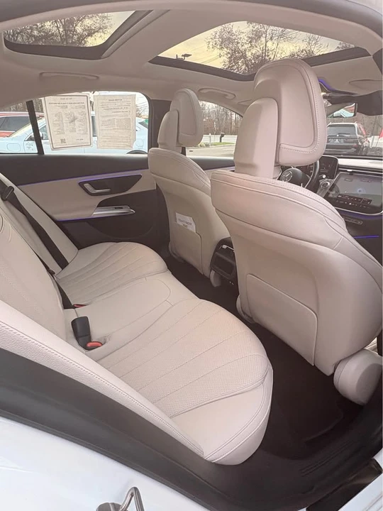 2025 Mercedes-Benz W214 E-Class - Image 9 of 13