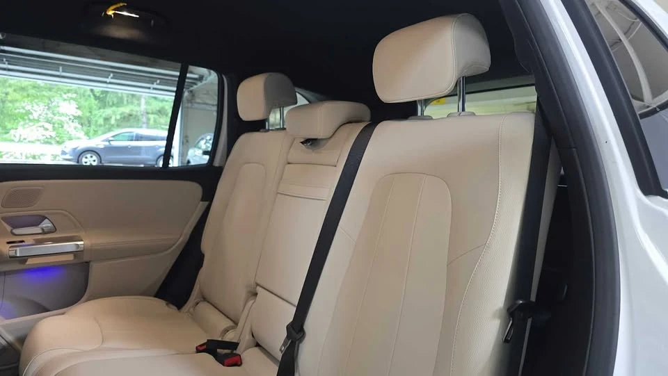 2025 Mercedes-Benz EQB - Image 17 of 20