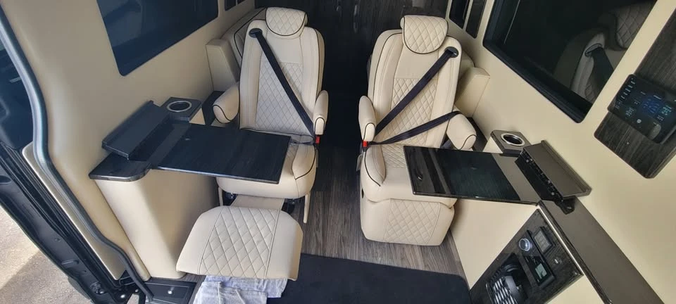 2025 Mercedes-Benz VS30 Sprinter - Image 5 of 5