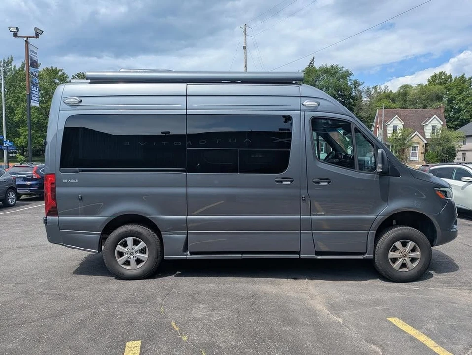 2025 Mercedes-Benz VS30 Sprinter - Image 6 of 20