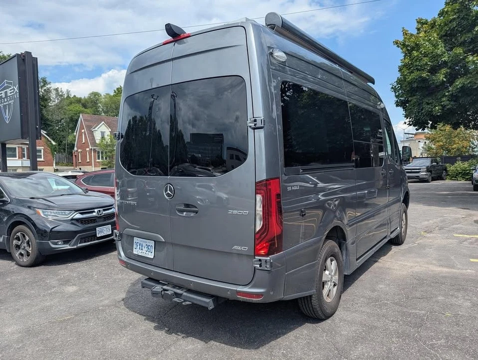 2025 Mercedes-Benz VS30 Sprinter - Image 4 of 20