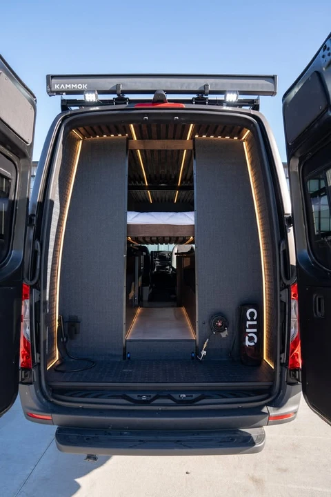 2025 Mercedes-Benz VS30 Sprinter - Image 13 of 20