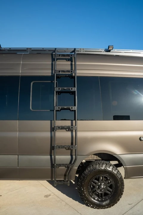 2025 Mercedes-Benz VS30 Sprinter - Image 5 of 20
