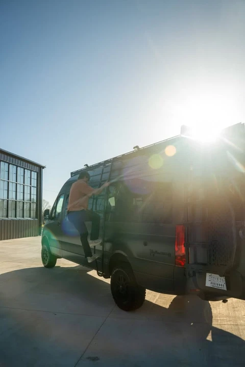 2025 Mercedes-Benz VS30 Sprinter - Image 8 of 20
