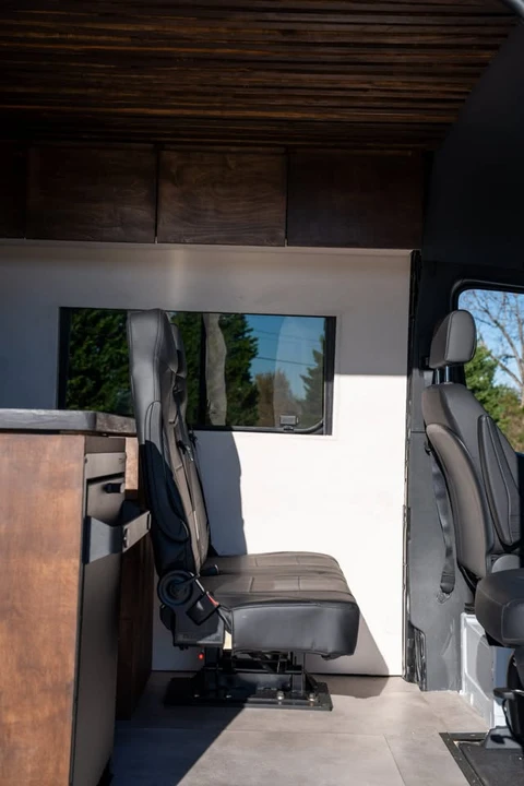 2025 Mercedes-Benz VS30 Sprinter - Image 18 of 20