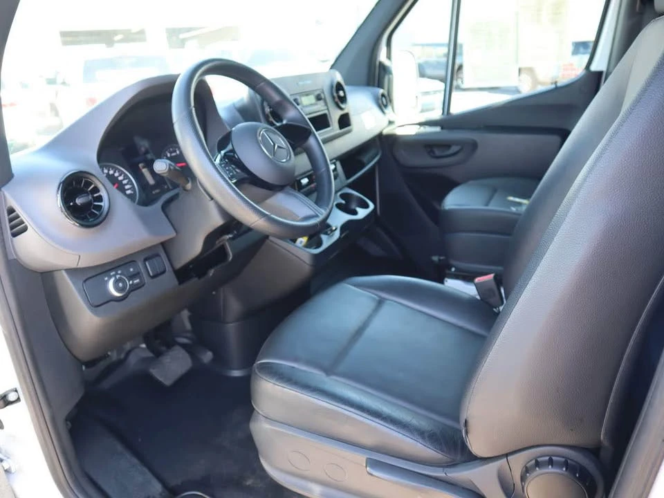 2025 Mercedes-Benz VS30 Sprinter - Image 6 of 6
