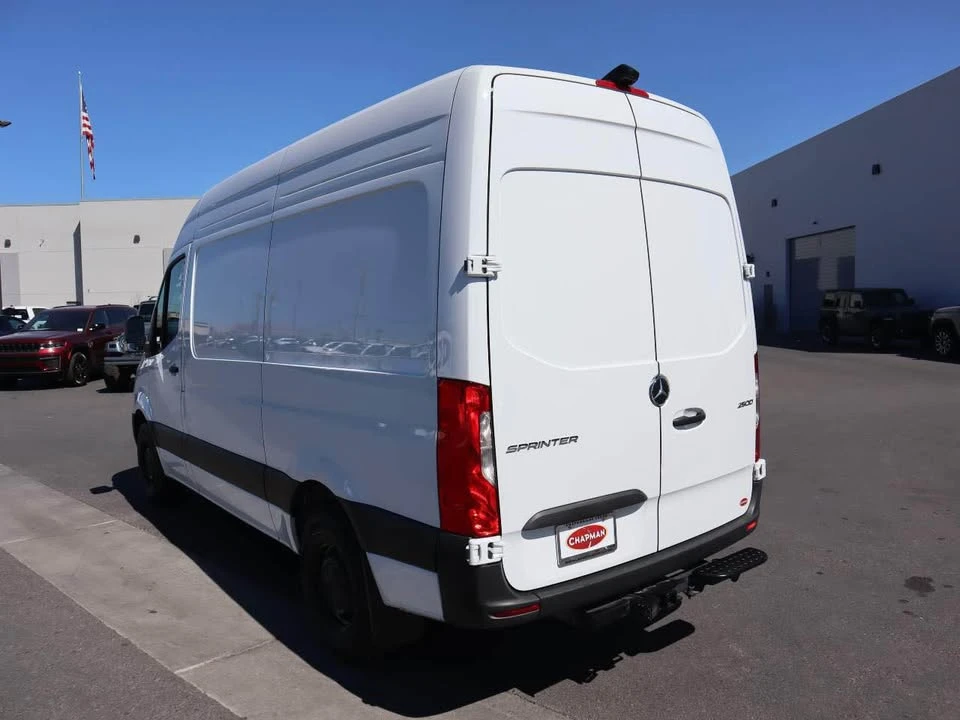 2025 Mercedes-Benz VS30 Sprinter - Image 3 of 6
