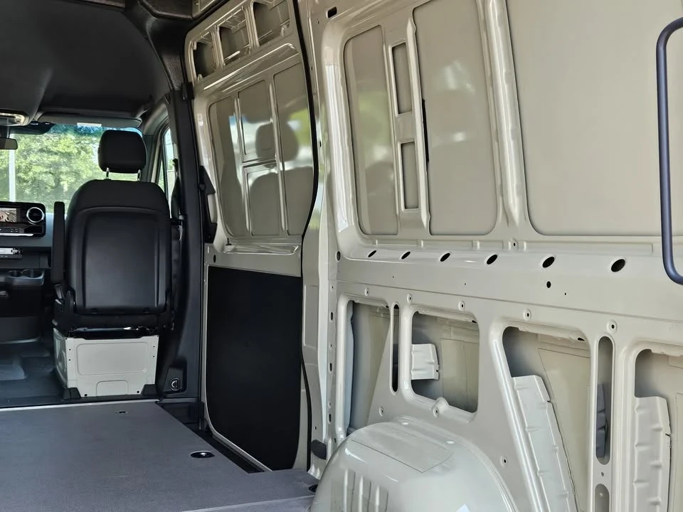 2025 Mercedes-Benz VS30 Sprinter - Image 19 of 20