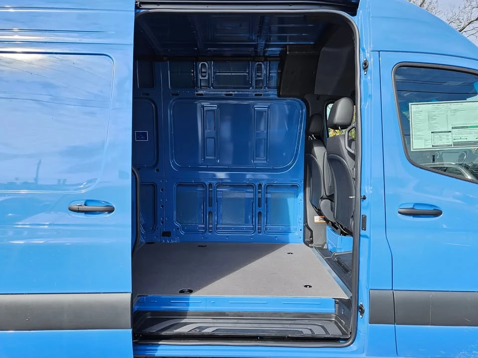 2025 Mercedes-Benz VS30 Sprinter - Image 16 of 20