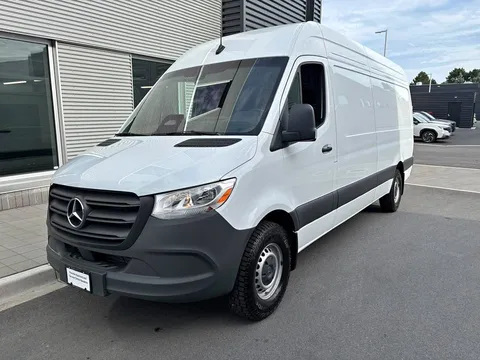 2025 Mercedes-Benz Sprinter 2500 High Roof