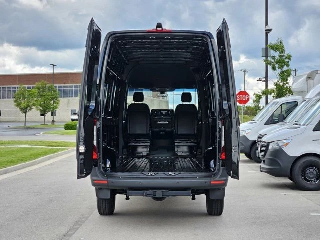 2025 Mercedes-Benz VS30 Sprinter - Image 17 of 20