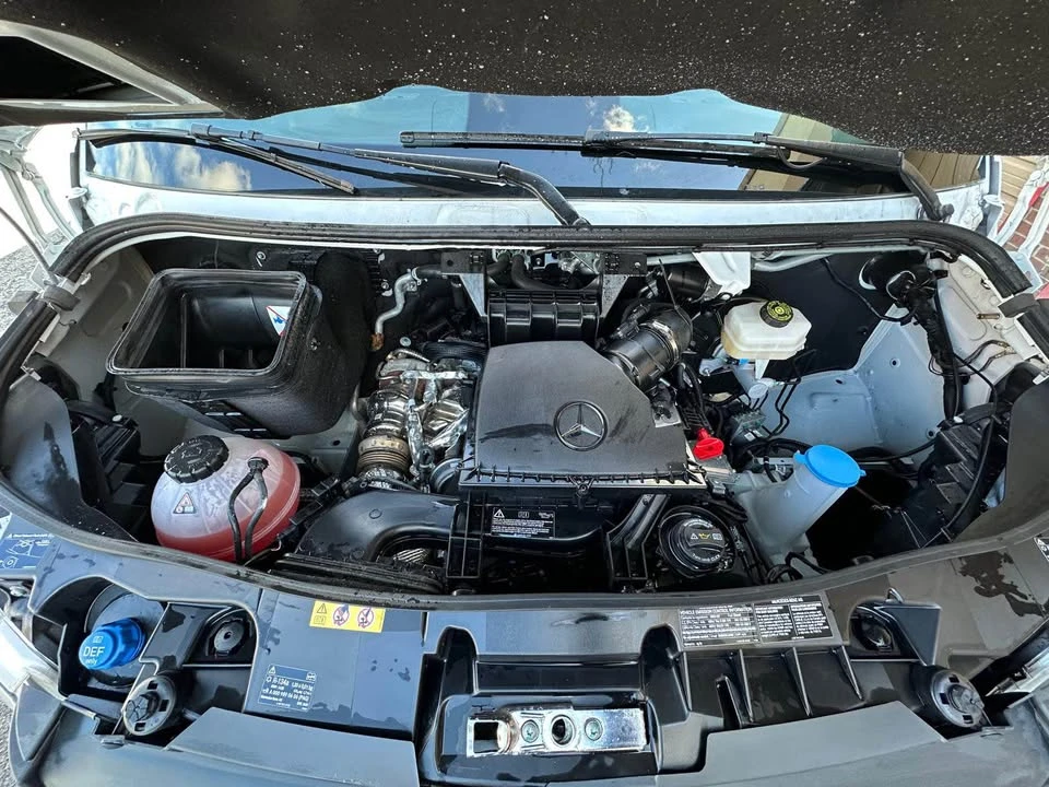 2025 Mercedes-Benz VS30 Sprinter - Image 17 of 17