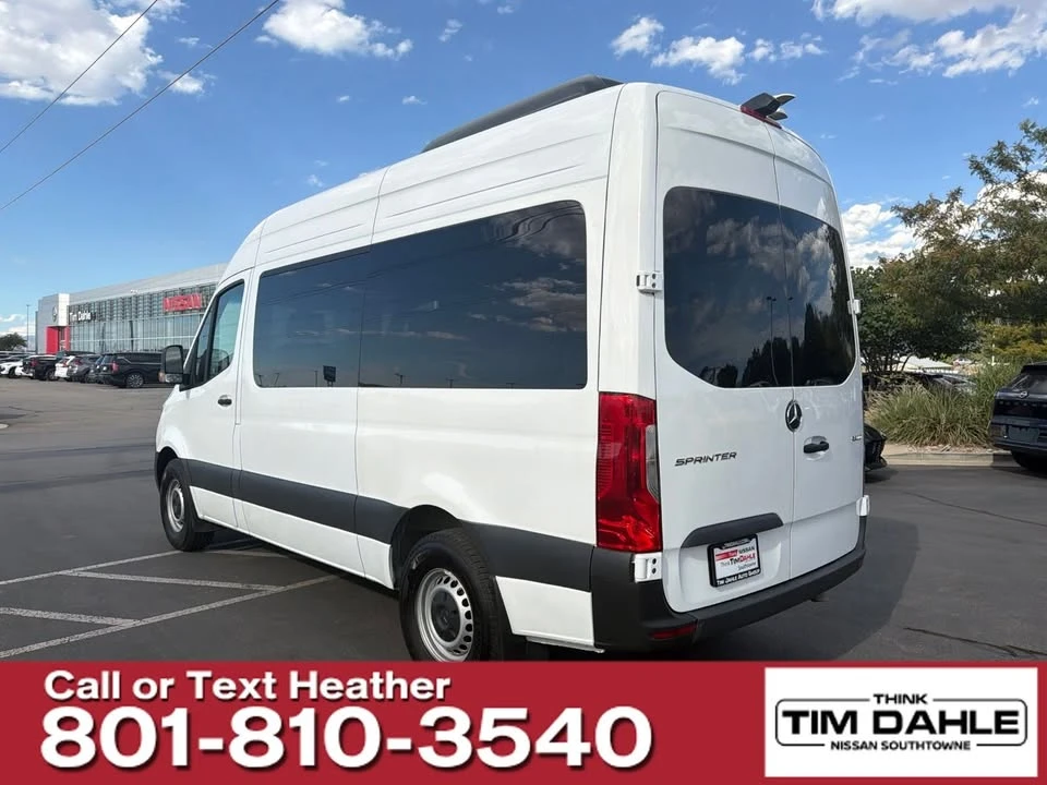 2025 Mercedes-Benz VS30 Sprinter - Image 5 of 10