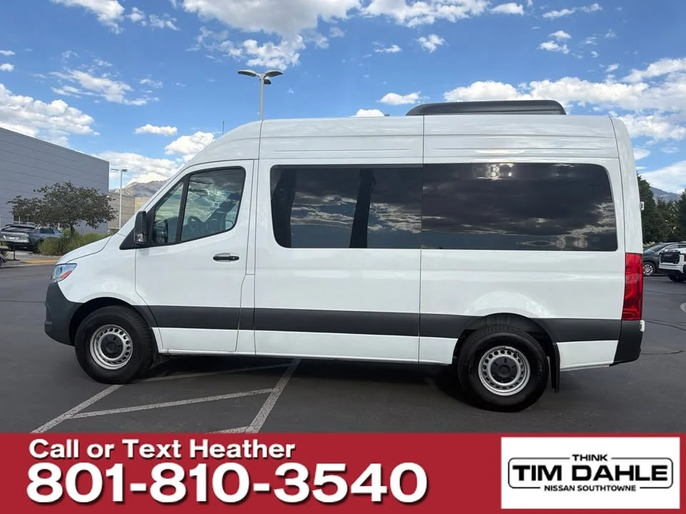 2025 Mercedes-Benz VS30 Sprinter - Image 6 of 10