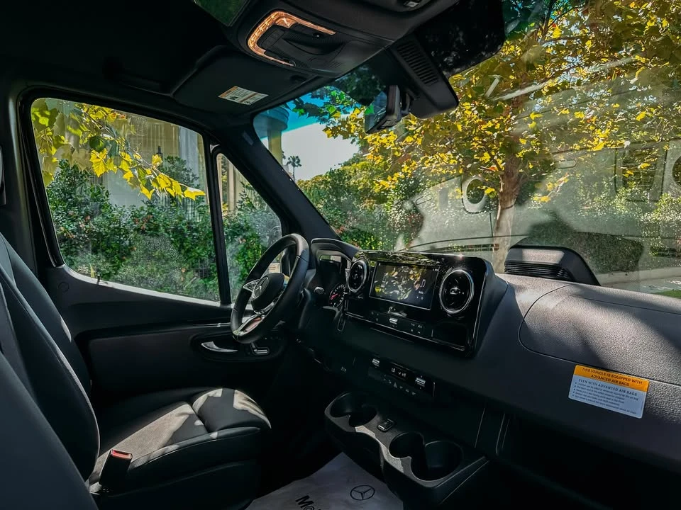 2025 Mercedes-Benz VS30 Sprinter - Image 12 of 12