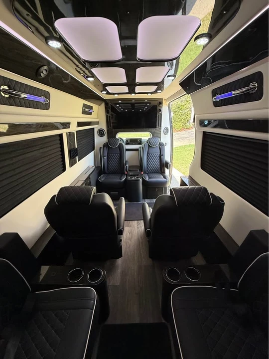 2025 Mercedes-Benz VS30 Sprinter - Image 7 of 15