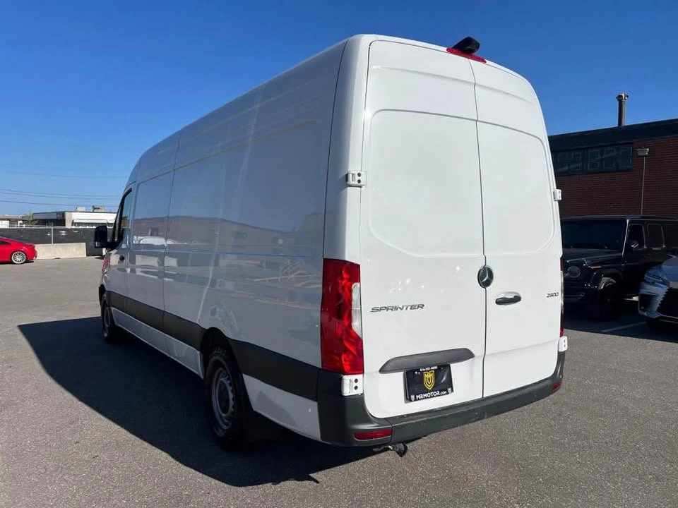 2025 Mercedes-Benz VS30 Sprinter - Image 4 of 18