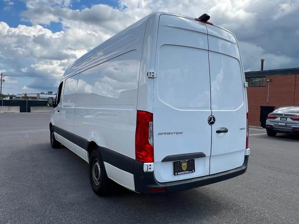 2025 Mercedes-Benz VS30 Sprinter - Image 3 of 12