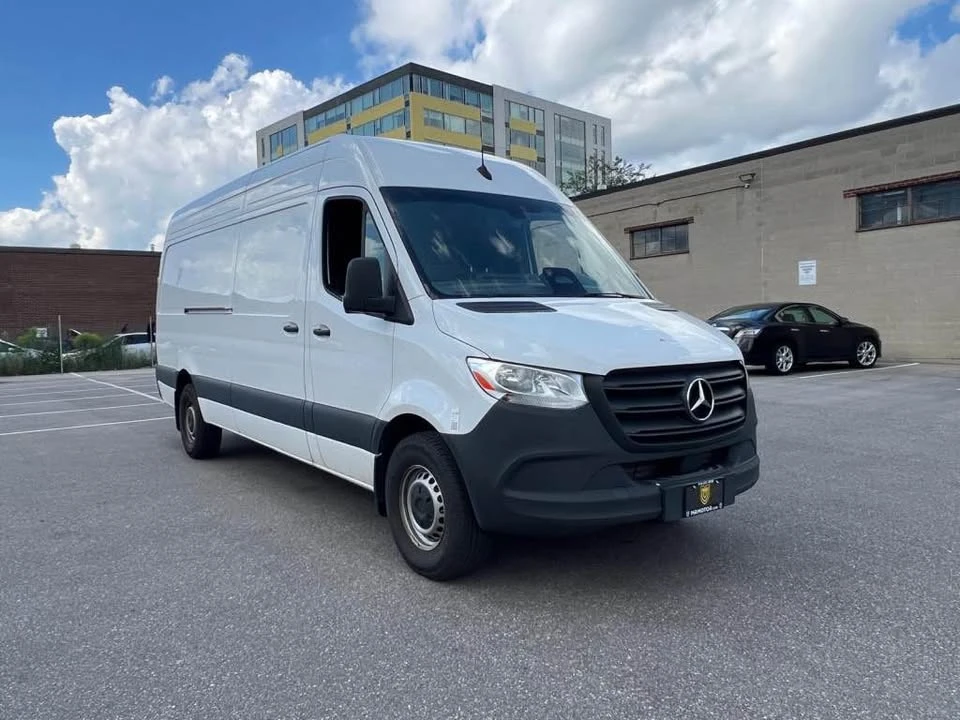 2025 Mercedes-Benz VS30 Sprinter - Image 5 of 12