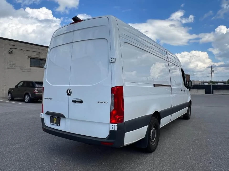 2025 Mercedes-Benz VS30 Sprinter - Image 4 of 12