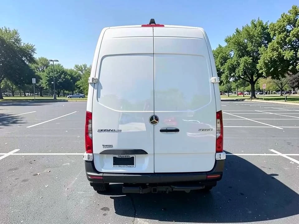 2025 Mercedes-Benz VS30 Sprinter - Image 5 of 18