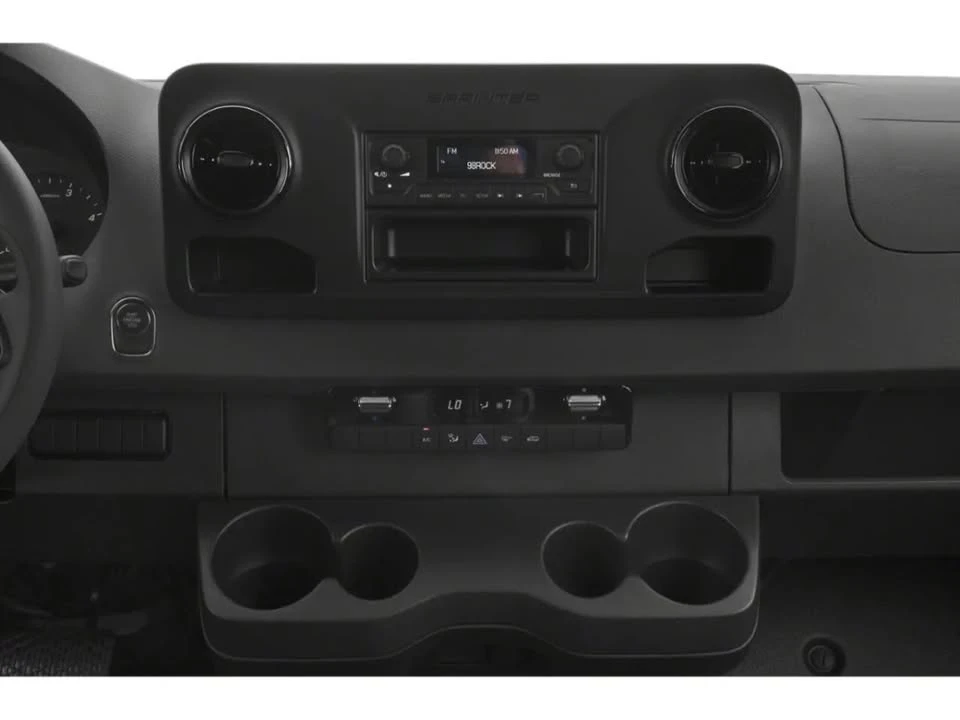 2025 Mercedes-Benz VS30 Sprinter - Image 8 of 20