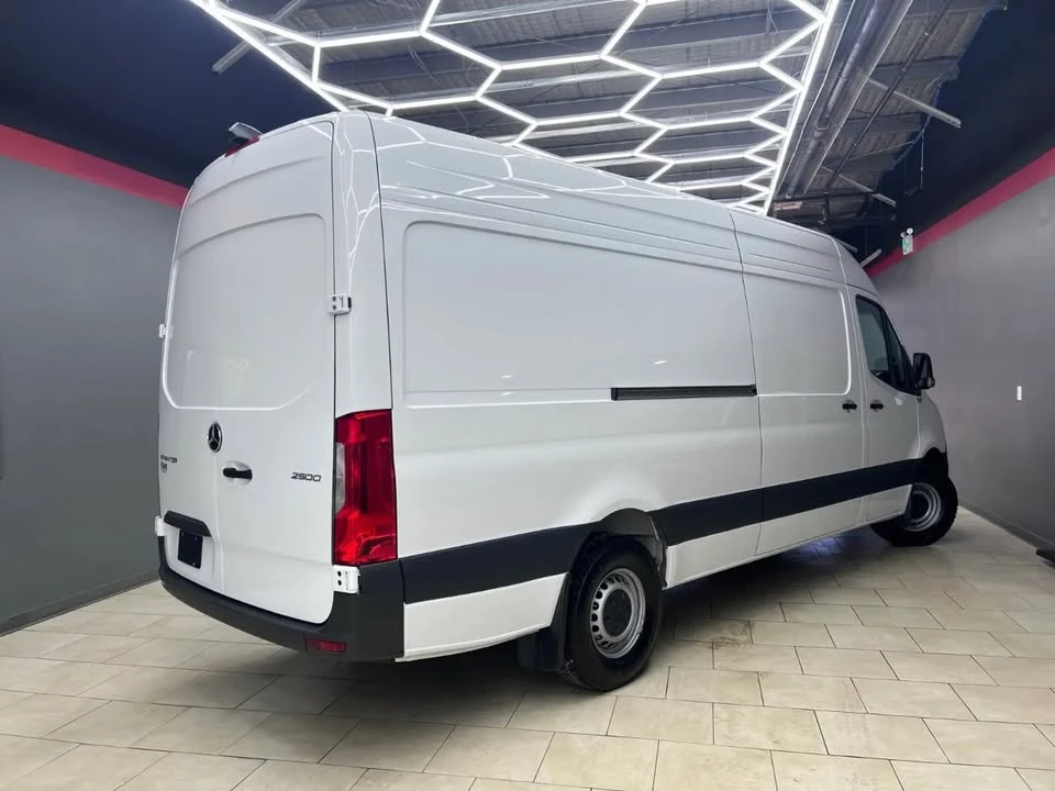 2025 Mercedes-Benz VS30 Sprinter - Image 13 of 20