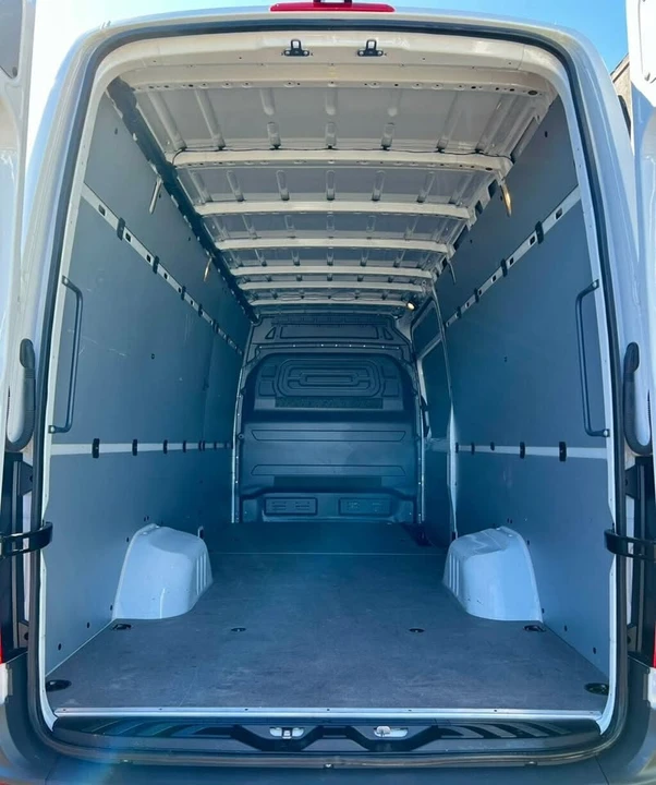 2025 Mercedes-Benz VS30 Sprinter - Image 7 of 20