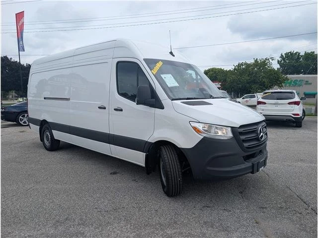 2025 Mercedes-Benz VS30 Sprinter - Image 3 of 20