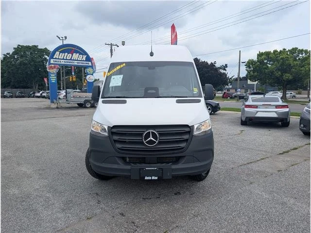 2025 Mercedes-Benz VS30 Sprinter - Image 2 of 20