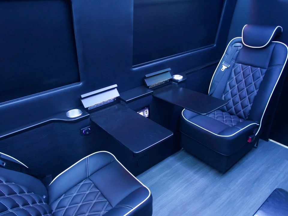 2025 Mercedes-Benz VS30 Sprinter - Image 17 of 19