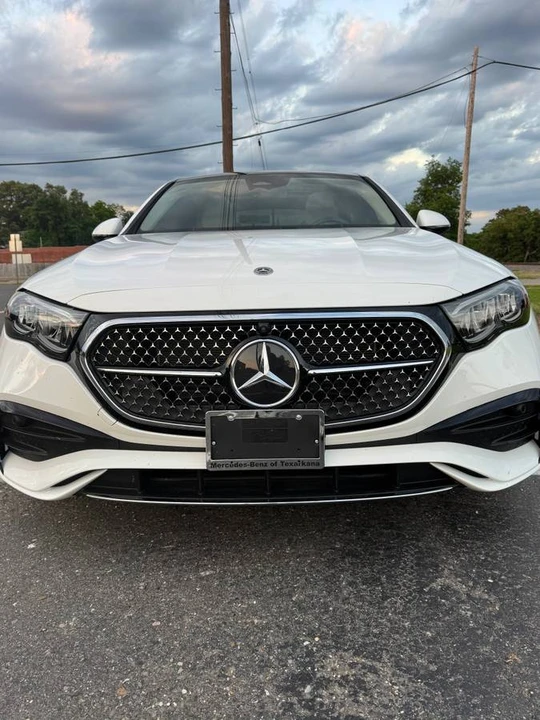 2025 Mercedes-Benz W214 E-Class - Image 16 of 24