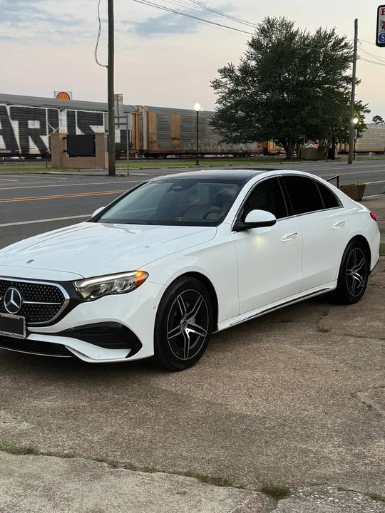 2025 Mercedes-Benz W214 E-Class - Image 22 of 24